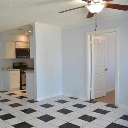Image 4 - 2324 Mesa Park Drive, Round Rock, TX 78664, USA - Apartment for rent