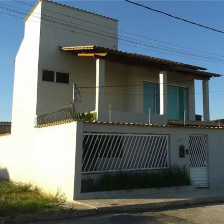 Buy this 4 bed house on Rua Antônio Martins in Nova Serrana - MG, 35520-069