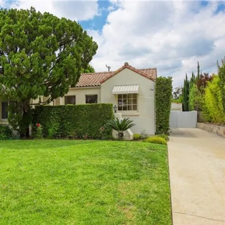 Buy this 3 bed house on 1355 Thompson Avenue in Glendale, CA 91201