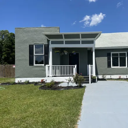 Buy this 3 bed house on 5352 Sea Watch Lane in Highland Terrace, North Charleston