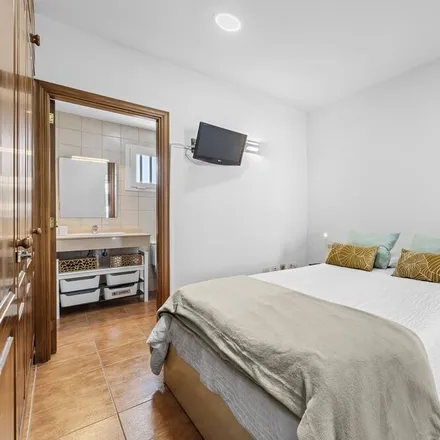 Rent this 3 bed duplex on Residencial Playa Honda in 35509 San Bartolomé, Spain