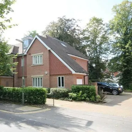 Rent this 2 bed house on St John's School in Garlands Road, Leatherhead