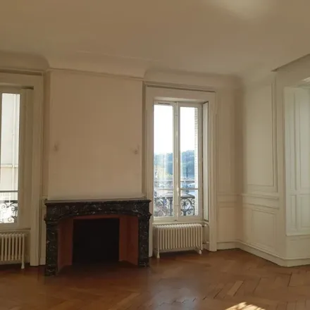 Rent this 6 bed apartment on 7 Quai Maréchal Joffre in 69002 Lyon, France