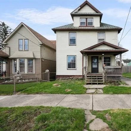 Buy this 4 bed house on Riverside Elementary School in 500 Chicago Street, Toledo