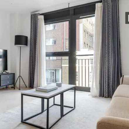 Image 3 - L Block, John Fisher Street, London, E1 8HB, United Kingdom - Apartment for rent