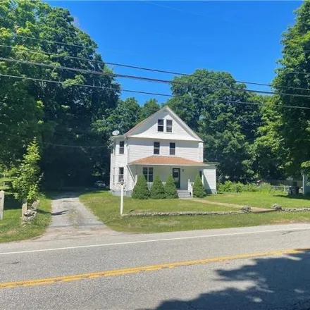 Buy this 3 bed house on 122 Poquetanuck Road in Poquetanuck, Preston