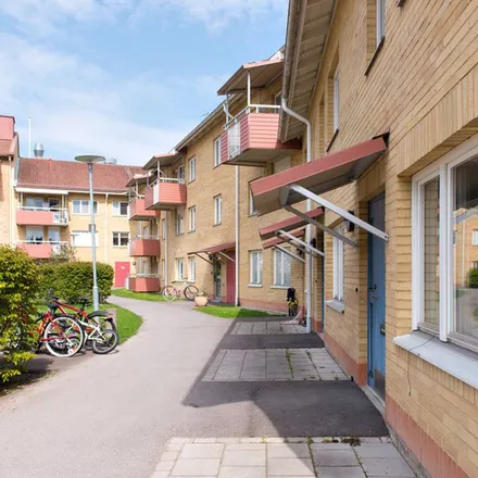 Rent this 1 bed apartment on Svensk fastighetsförmedling in Kungsvägen, 595 30 Mjölby