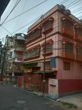 Buy this 6 bed house on Rash Behari Avenue Connector in Kushita, Kolkata - 700039