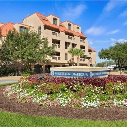 Buy this 1 bed condo on King Neptune Drive in Palmetto Dunes, Hilton Head Island