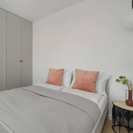 Rent this 1 bed apartment on Vape Club Poland in Głogowska 65, 60-739 Poznan