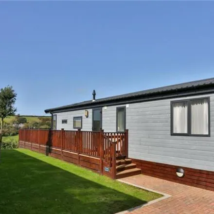 Buy this 3 bed house on Bowood Park Golf Course in Leathern Bottle, B3266