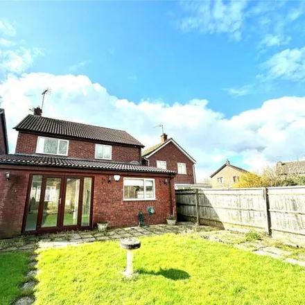 Image 2 - Moresby Close, Swindon, SN5 7BX, United Kingdom - House for sale