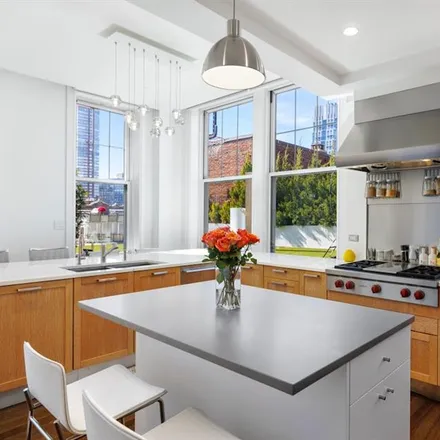Image 5 - 27 WEST 72ND STREET PHA in New York - Apartment for sale