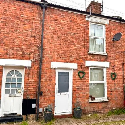 Buy this 2 bed townhouse on Edward Street in King's Lynn, Norfolk