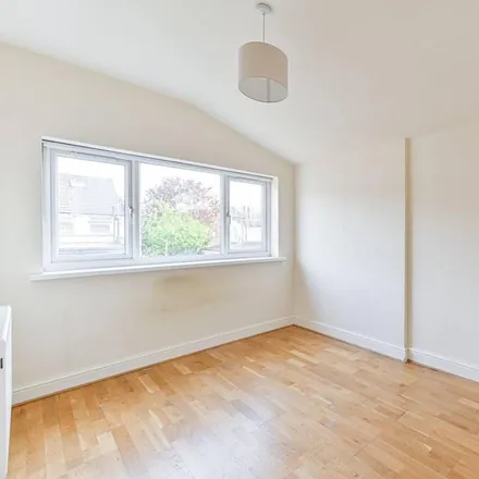 Image 4 - 25 Fawn Road, London, E13 9BL, United Kingdom - Apartment for rent