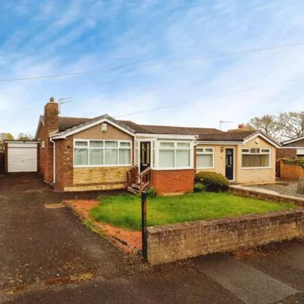 Image 1 - Brinkburn Close, Winlaton, NE21 6HW, United Kingdom - House for sale