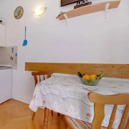 Image 2 - 51556, Croatia - Apartment for rent