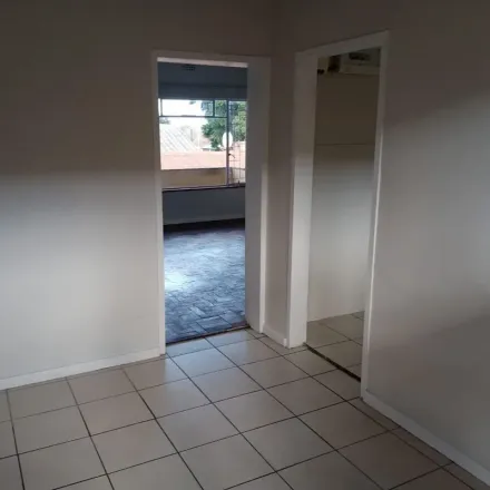 Rent this 1 bed apartment on Wellington Street in Vasco, Parow