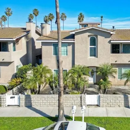 Image 3 - 1840 South Tremont Street, Oceanside, CA 92054, USA - House for sale