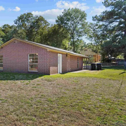 Buy this 3 bed house on 198 East Melton Street in Longview, TX 75602