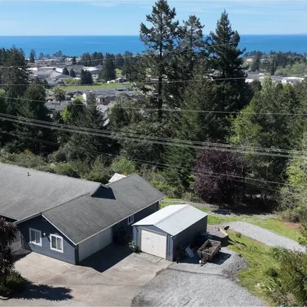 Buy this 3 bed house on 534 Marina Heights Road in Brookings, OR 97415