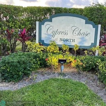 Buy this 2 bed condo on 4898 Northwest 34th Street in Lauderdale Lakes, FL 33319