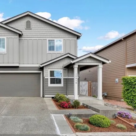 Buy this 4 bed house on 12916 Northeast 118th Way in Vancouver, WA 98682