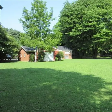 Image 3 - 201 Kentucky Drive, Kentucky Farms, York County, VA 23693, USA - House for sale