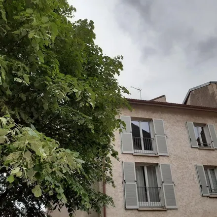 Rent this 3 bed apartment on 21 Rue de l'Abattoir in 70800 Saint-Loup-sur-Semouse, France