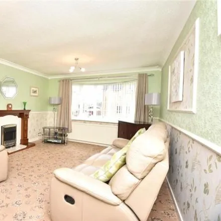 Image 2 - Ravensworth Way, Austhorpe, LS15 8UT, United Kingdom - House for sale