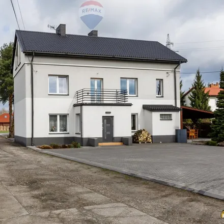 Buy this 9 bed house on Warszawska in 05-119 Michałów-Reginów, Poland