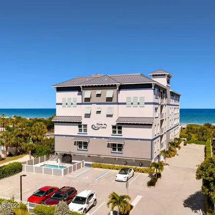 Buy this 4 bed condo on 400 Wilson Avenue in Cape Canaveral, FL 32931