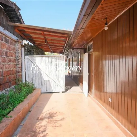 Buy this 5 bed house on Simón González 7056 in 785 0633 Provincia de Santiago, Chile