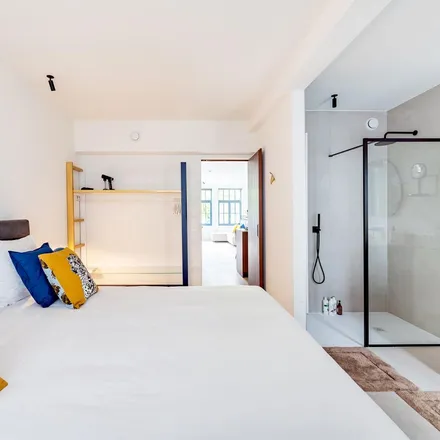 Rent this 1 bed apartment on Emdenweg 223 in 2030 Antwerp, Belgium