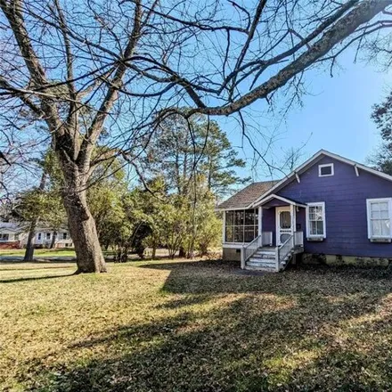 Buy this 3 bed house on 490 East Robert Toombs Avenue in Washington, GA 30673