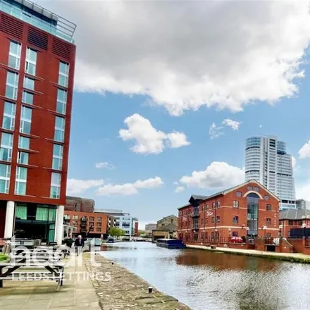 Image 6 - Granary Wharf, Watermans Place, Dark Neville Street, Leeds, LS1 4EN, United Kingdom - Apartment for rent