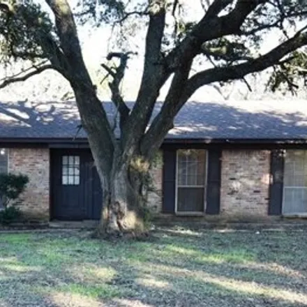 Buy this 3 bed house on 899 Sycamore Street in Lake Jackson, TX 77566