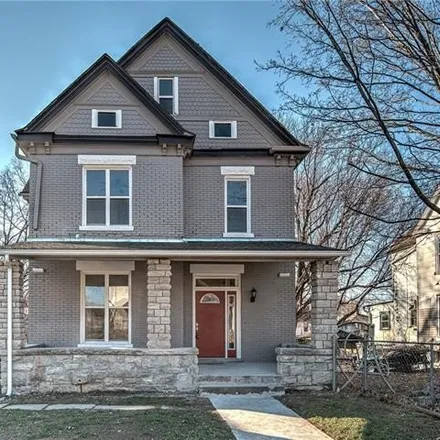 Buy this 3 bed house on 2635 East 7th Street in Kansas City, MO 64124