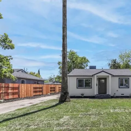 Buy this 2 bed house on 2932 Atlas Avenue in Sacramento, CA 95820