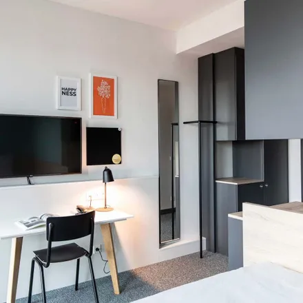 Image 2 - sylc Apartmenthotel, Kronsaalsweg 88, 22525 Hamburg, Germany - Apartment for rent