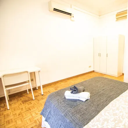 Rent this 19 bed room on Carrer de Balmes in 99-105, 08001 Barcelona