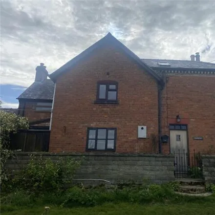 Rent this 2 bed duplex on A490 in Kingswood, SY21 8LZ