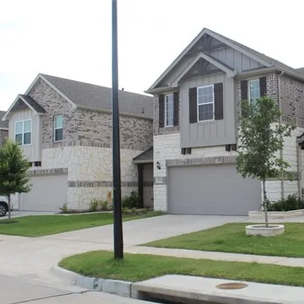 Image 2 - Hidden Oaks Drive, Garland, TX 75040, USA - House for sale