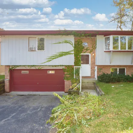 Buy this 2 bed house on 25569 West Wilson Avenue in Wauconda, IL 60084