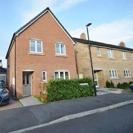 Buy this 3 bed house on Century Lane in George Green, SL2 4FP