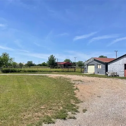 Image 2 - 598 Jackson Avenue, Strawn, Palo Pinto County, TX 76475, USA - House for sale