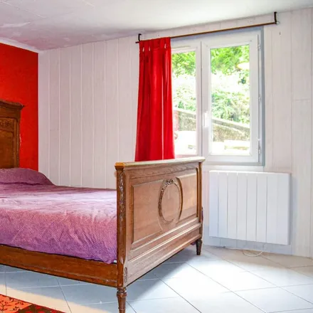 Rent this 3 bed apartment on 70150 Chambornay-lès-Pin