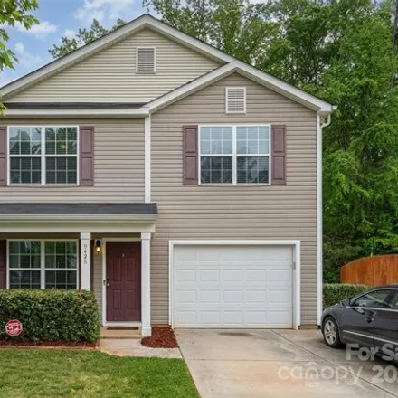 Buy this 3 bed house on 9498 Quilting Bee Lane in Charlotte, NC 28216