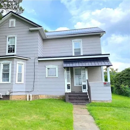 Buy this studio house on 1200 Nixon Avenue in Indiana, PA 15701