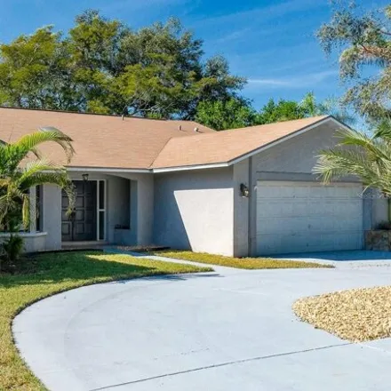 Image 6 - 185 Normandy Circle West, Palm Harbor, FL 34683, USA - House for sale